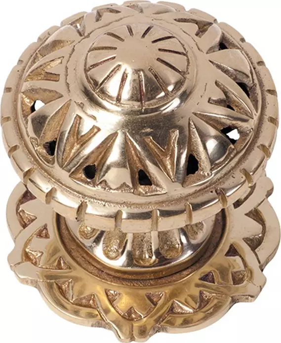 Filigree 63mm Centre Knob on 66mm Backplate - PB