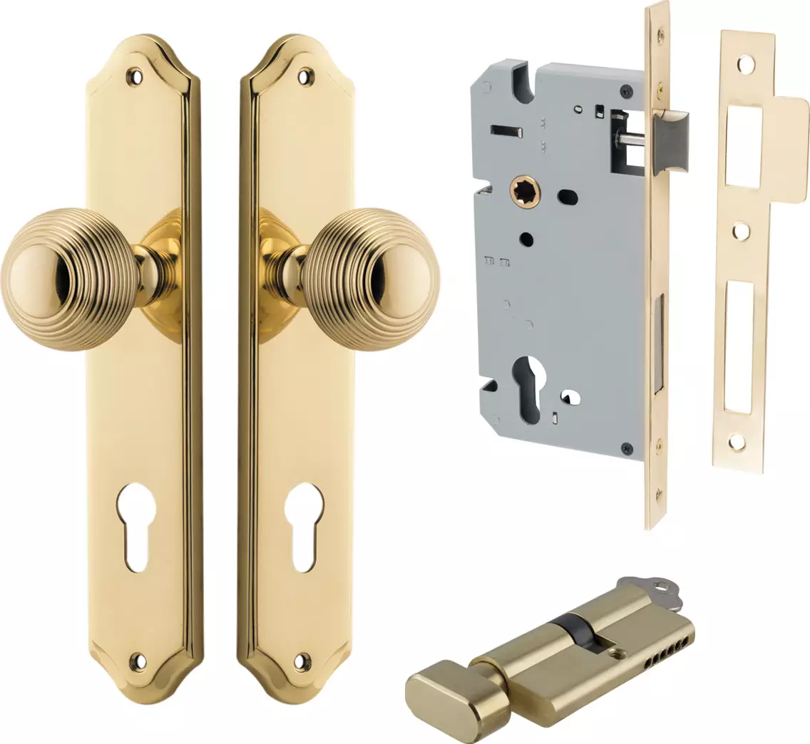 Guildford Knob - Shouldered Entrance Set - Key / Turn - PB