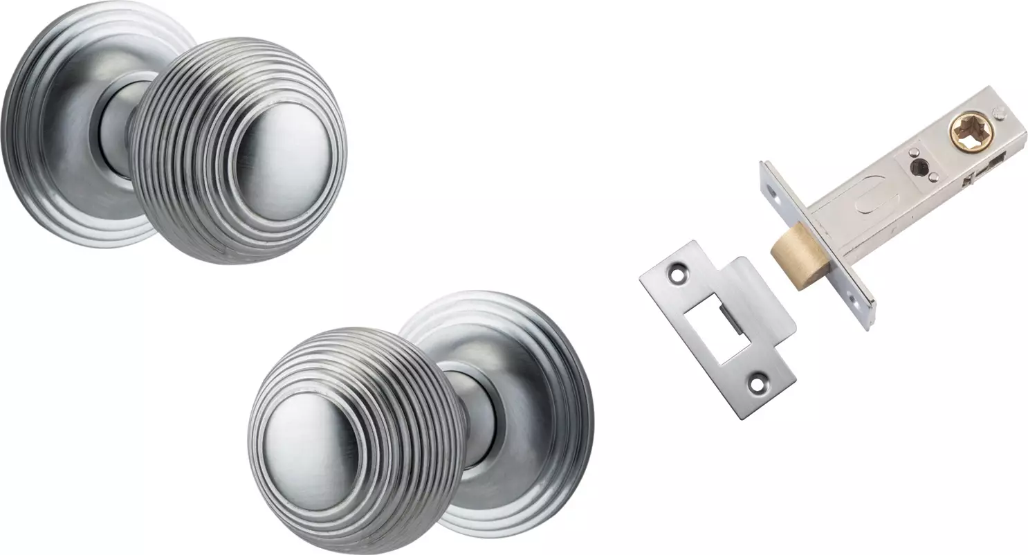 Guildford Knob - Round Rose Passage Set - SC