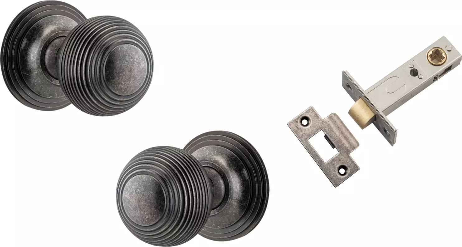 Guildford Knob - Round Rose Passage Set - DN