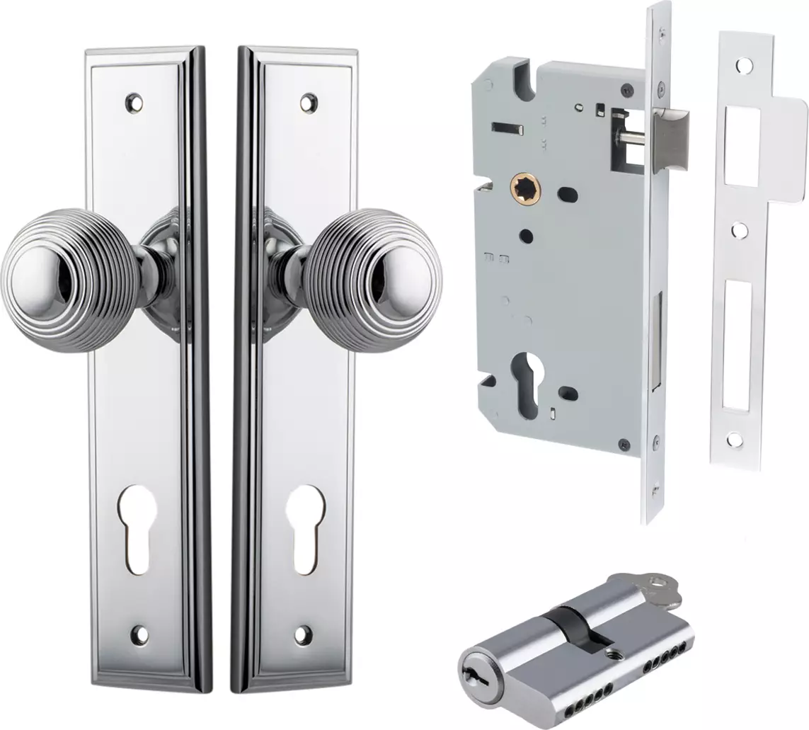 Guildford Knob - Stepped Entrance Set - Key / Key - CP