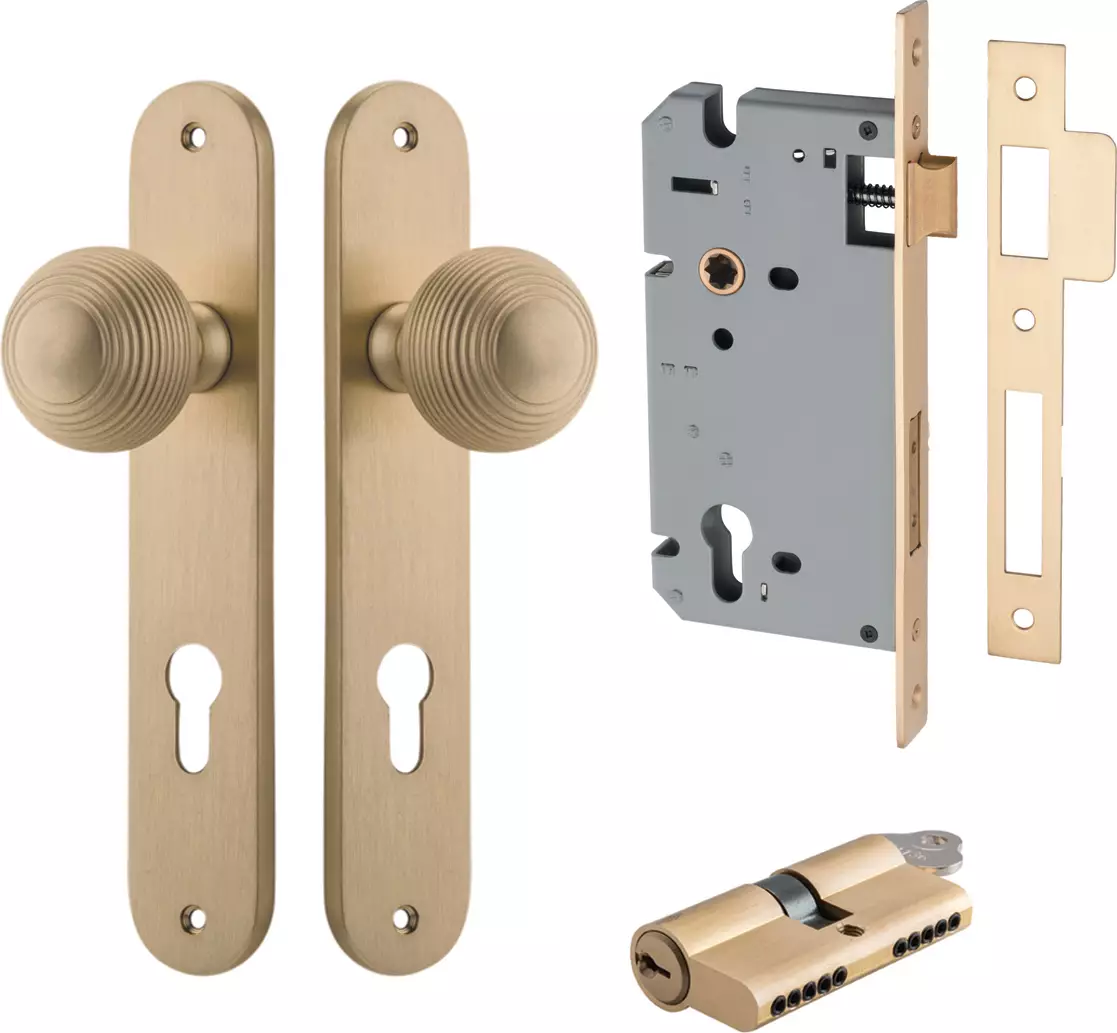 Guildford Knob - Oval Entrance Set - Key / Key - BB