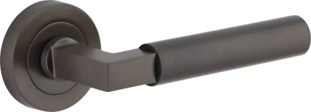 Berlin Lever - Round Rose Handle Set  - SB