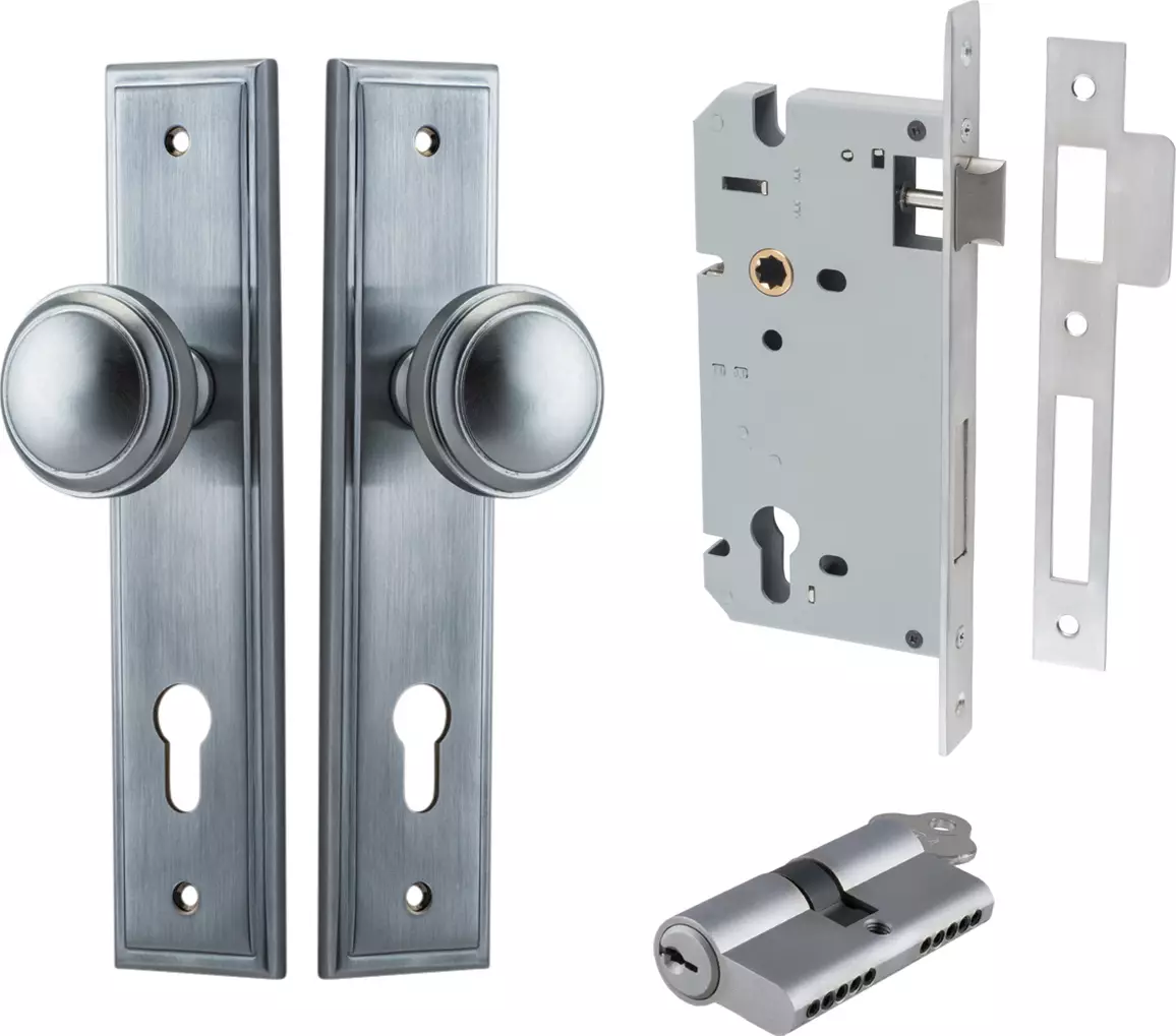 Paddington Knob - Stepped Entrance Set - Key / Key - SC