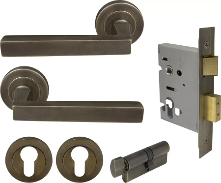 Federal Round Rose Entrance Set - E48 - ORB
