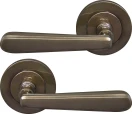 Villa 64mm Large Rose Lever Set - AB