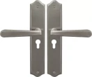Villa Traditional Longplate E48 Keyhole - BN