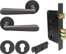 Villa Round Rose Entrance Set - E85 - DRB