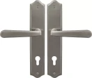 Villa Traditional Longplate E85 Keyhole - BN