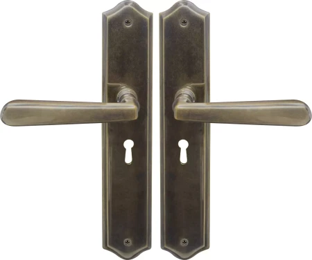 Villa Traditional Longplate Std Keyhole - ORB