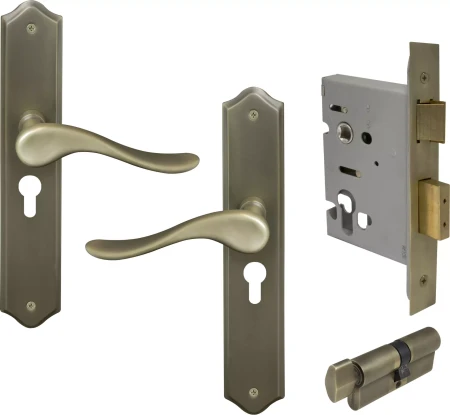 Haven LP Traditional Entrance Set - E48 - RB