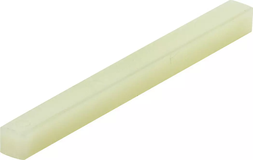 Nylon Spindle 7.6 x 100mm