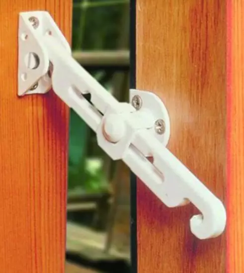 Securistay - Timber Window