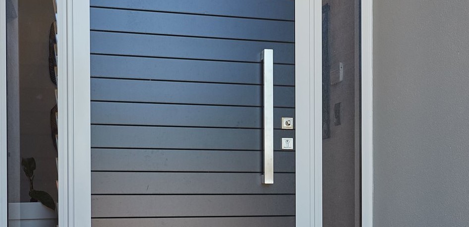 Entrance Door Hardware Kits